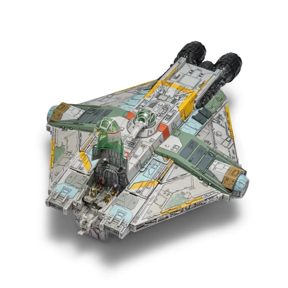 DISNEY STAR WARS Rebels Vehicle Micro Galaxy Ghost with Mini Figures. New !